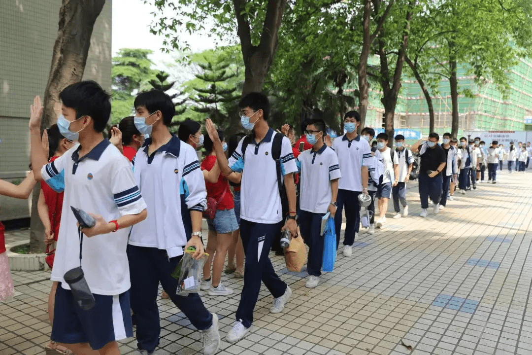 佛山南海中学分校:十年磨一剑,一朝试锋芒,加油吧,少年