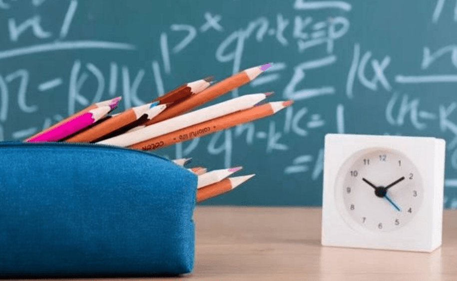 原创2021年北京考生哭了,数学太难了,题读几遍才明白问的是啥?