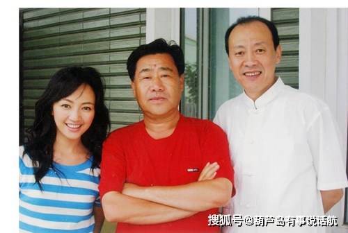 侯天来美丽漂亮的女儿侯佳莹,如今女儿也是"女承父业".