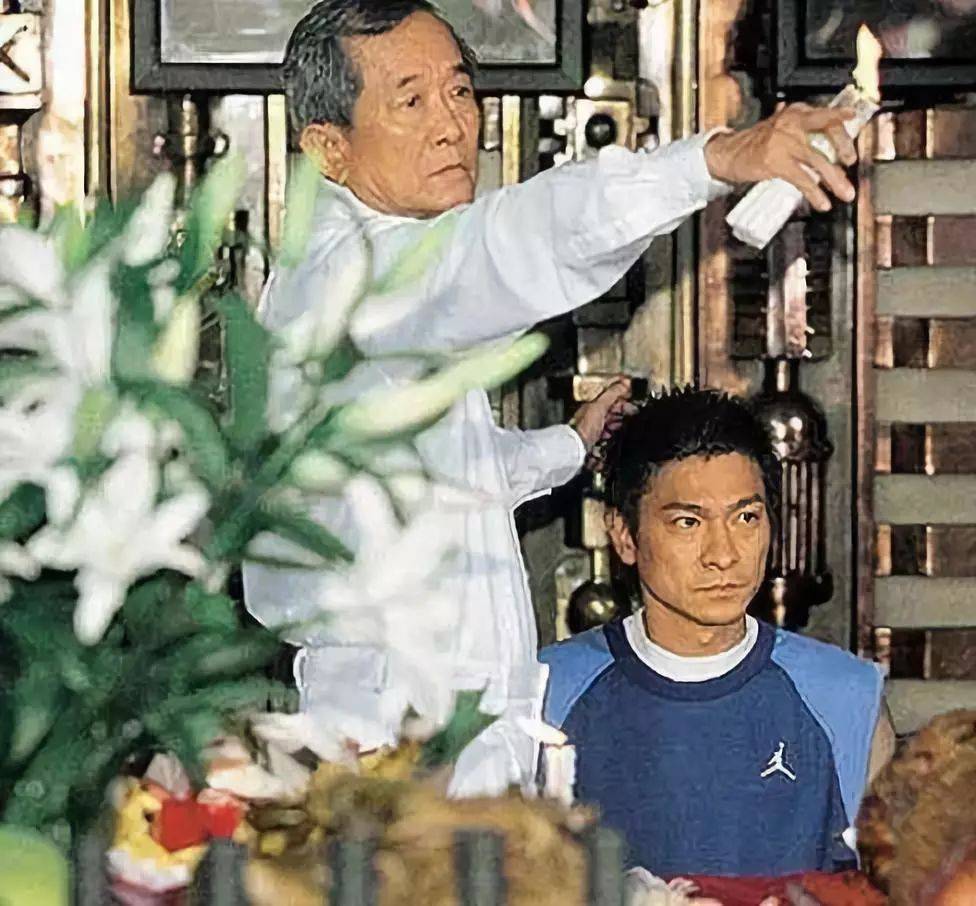原创刘德华零片酬出演,大师指点改片名,这部电影成就港产片最后辉煌