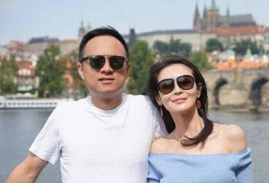 于明加是最干净的女明星,出道14年0绯闻,如今家庭幸福