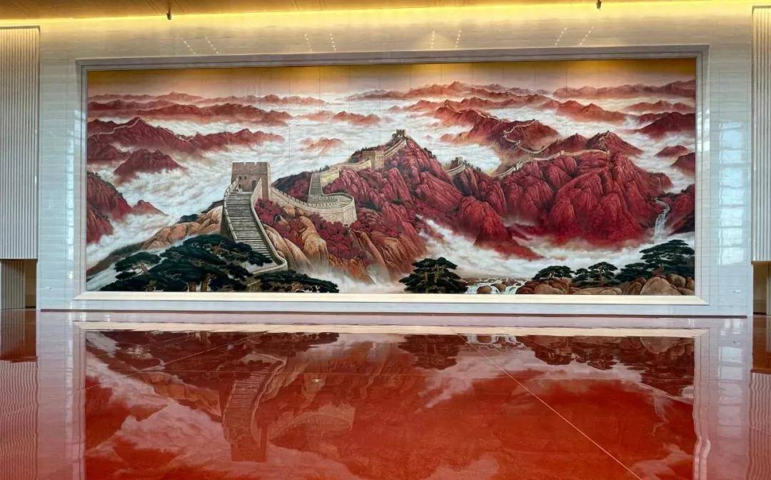 是继50年代傅抱石,关山月与人民大会堂所创作中国画《江山如此多娇》