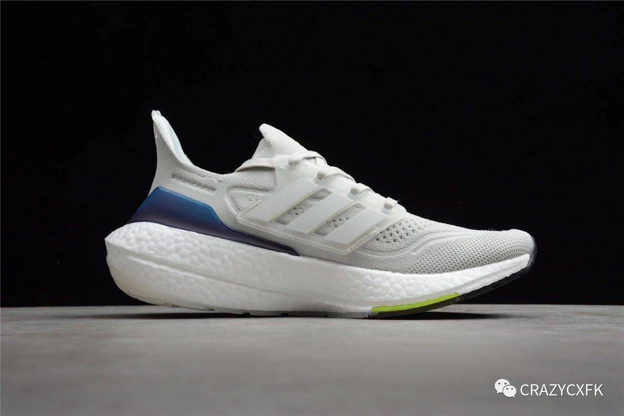 阿迪达斯 ub21代 爆米花中底 adidas ultra boost 运动跑鞋评测_后跟