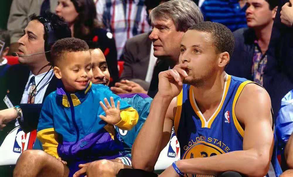 美媒:为什么说勇士改变了联盟?为什么库里是nba最有价值的射手