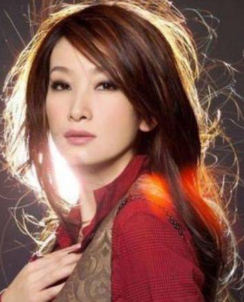 他为了李湘,放弃爱了7年的秦海璐,破产后却被李湘甩走