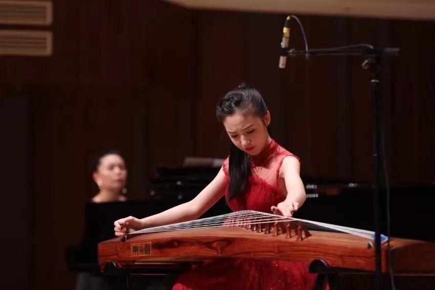 图/少年a组 王怡佳 指导教师:李瑜