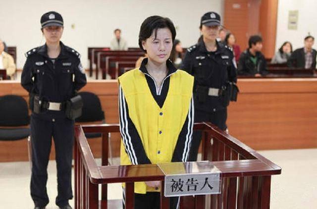 原创美女模特顾春芳从江苏名模沦为死刑犯4年借了17亿