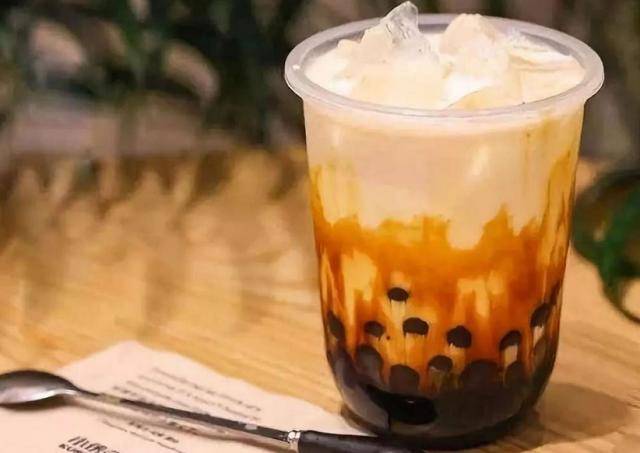 原创这4样"垃圾食品",随便一样都比辣条脏,却有很多女生经常吃
