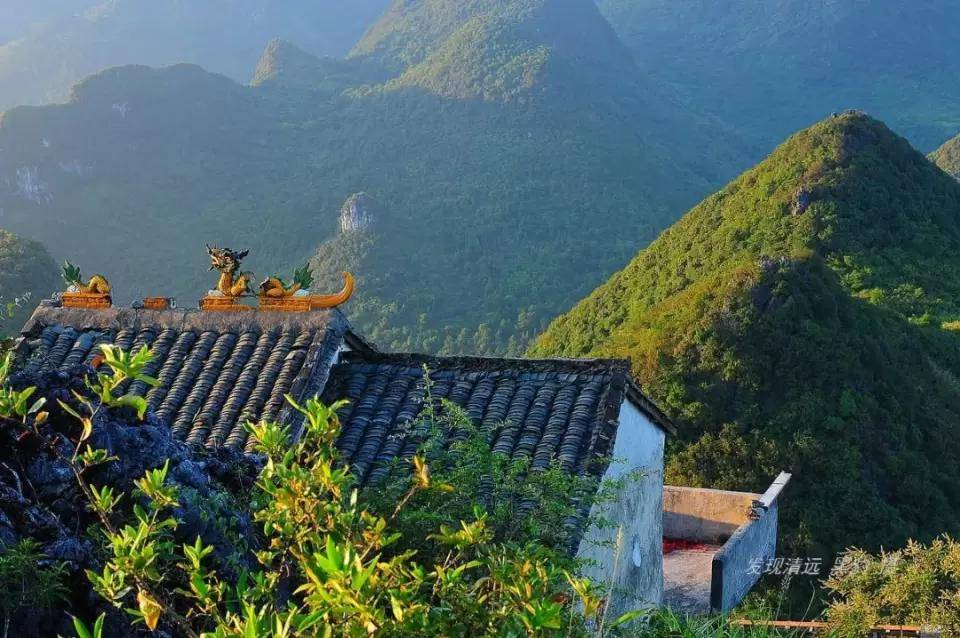 清远阳山哪里可以看日出云海威灵殿秤架卧佛了解一下