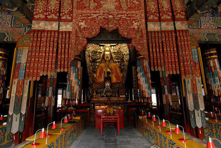 纵观北京北京雍和宫是一座建筑独特巍峨壮观的佛教圣地组图