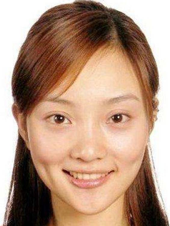 卸妆后的女星们真吓人,平时都是高颜值的女神,卸妆后秒变路人!