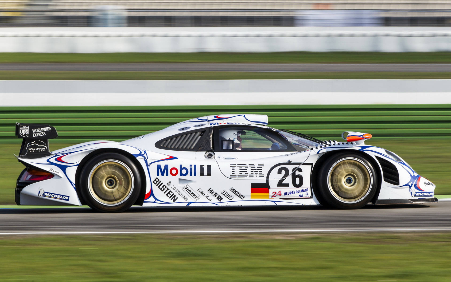 瞻仰神兽,辛格讲述保时捷911 gt1的故事