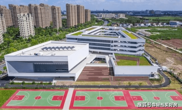 上海市浦东新区建平培德实验中学