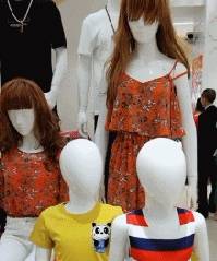 搞笑gif趣图:是谁刚刚在骂我的?这位大爷年轻肯定是个