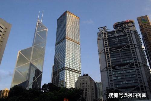 原创香港中环的风水大战为何香港汇丰银行大厦楼顶会驾着两门大炮