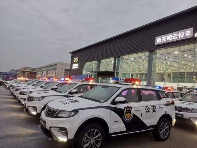 中国警车终于变模样换掉合资车新款车型尽显大国实力