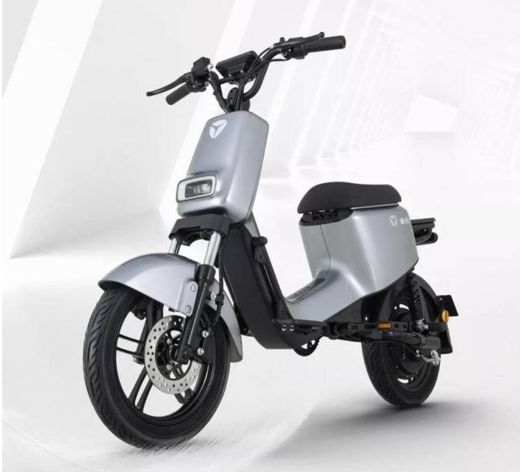 雅迪u1,配400w电机,续航60公里,高品质的新国标电动