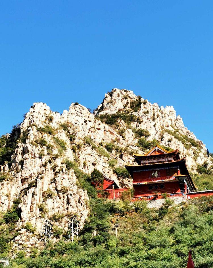 重阳节登鸡鸣山_下花园区