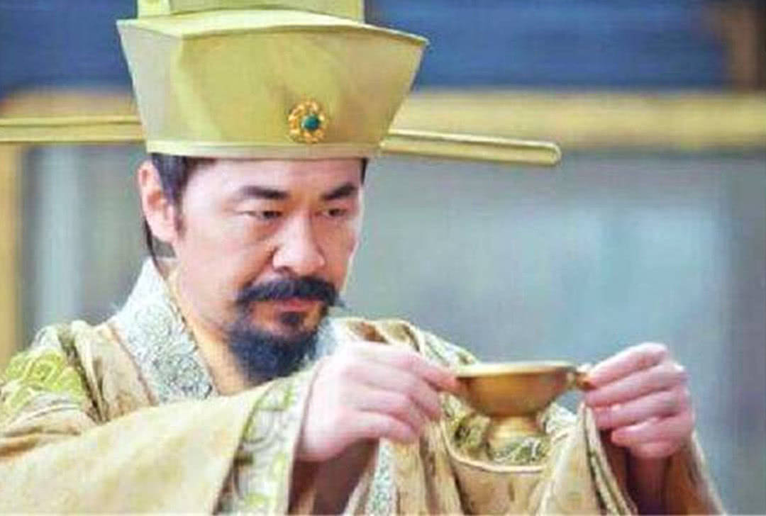 宋太祖赵匡胤为什么没有把皇位传给自己的儿子?