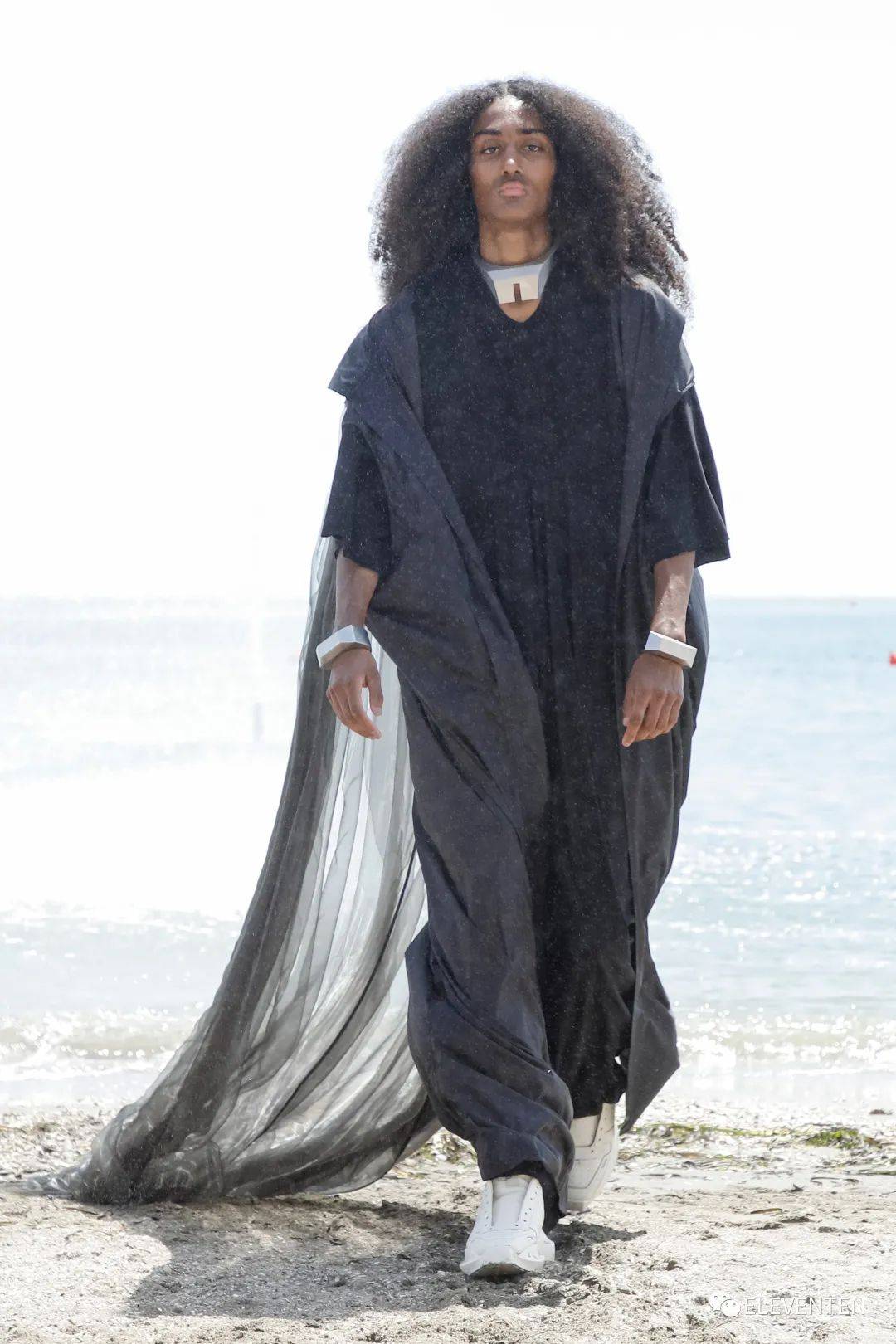 rickowens2022春夏男装优雅的嬉皮士