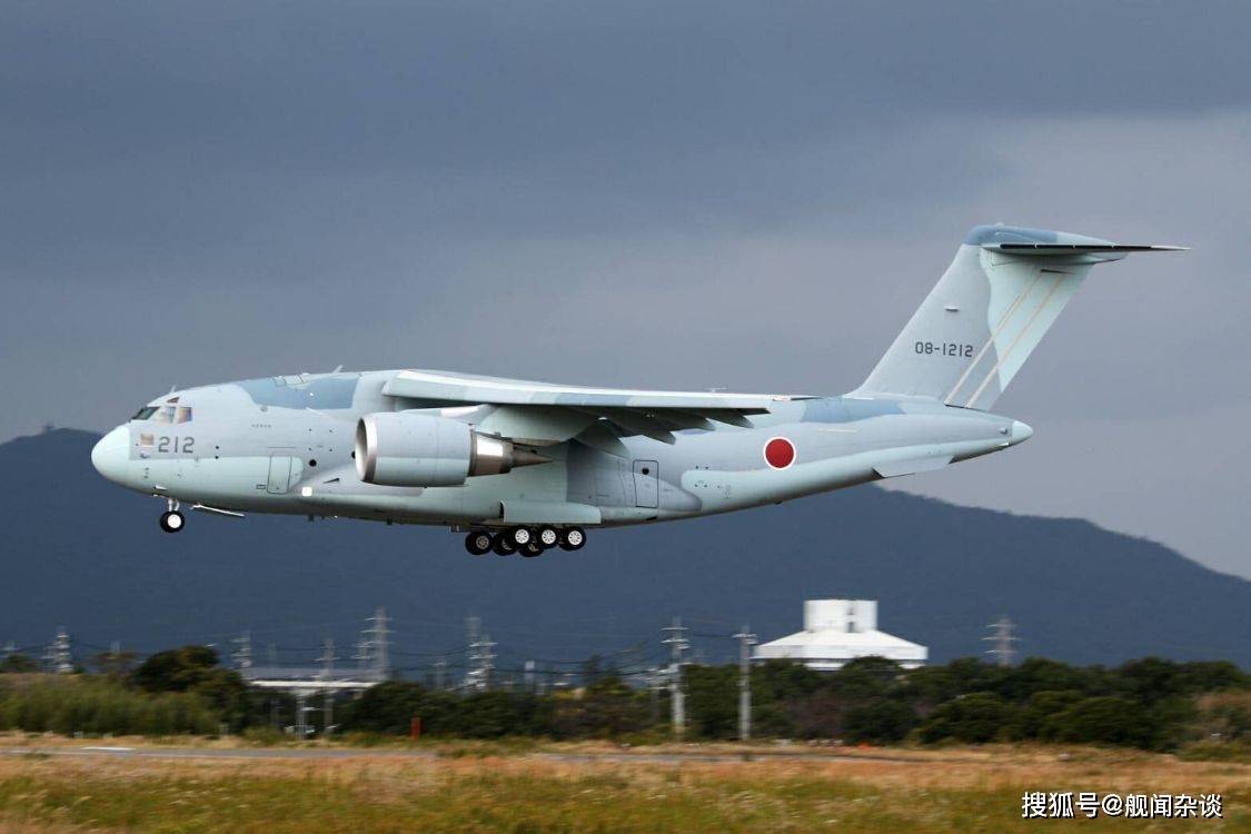 本次行动,航空自卫队派出了1架c2运输机和2架c130运输机,前往阿富汗