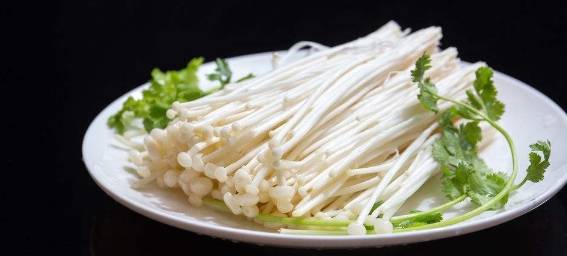 原创金针菇抗癌,但和它一起吃,可能会"致癌",很多人都被误导了