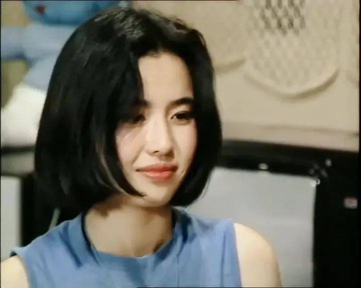 胖保姆曲阿英是中戏校花人称小王祖贤过把瘾的女主曾是她