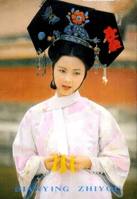 原创80年代大陆古装美女,只服这10位,个个眉目传情,灵动自然