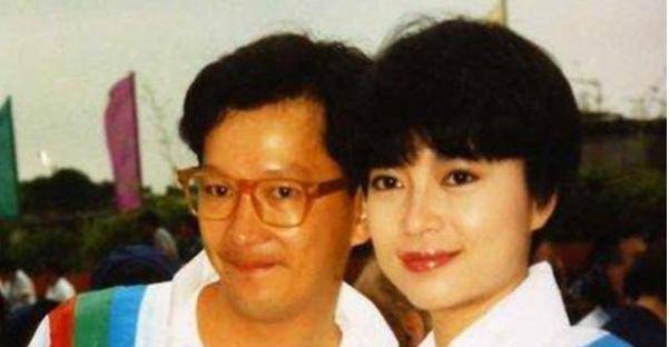 再次获得香港金像奖最佳男配的廖启智,却在同年收到了小儿子确诊血癌