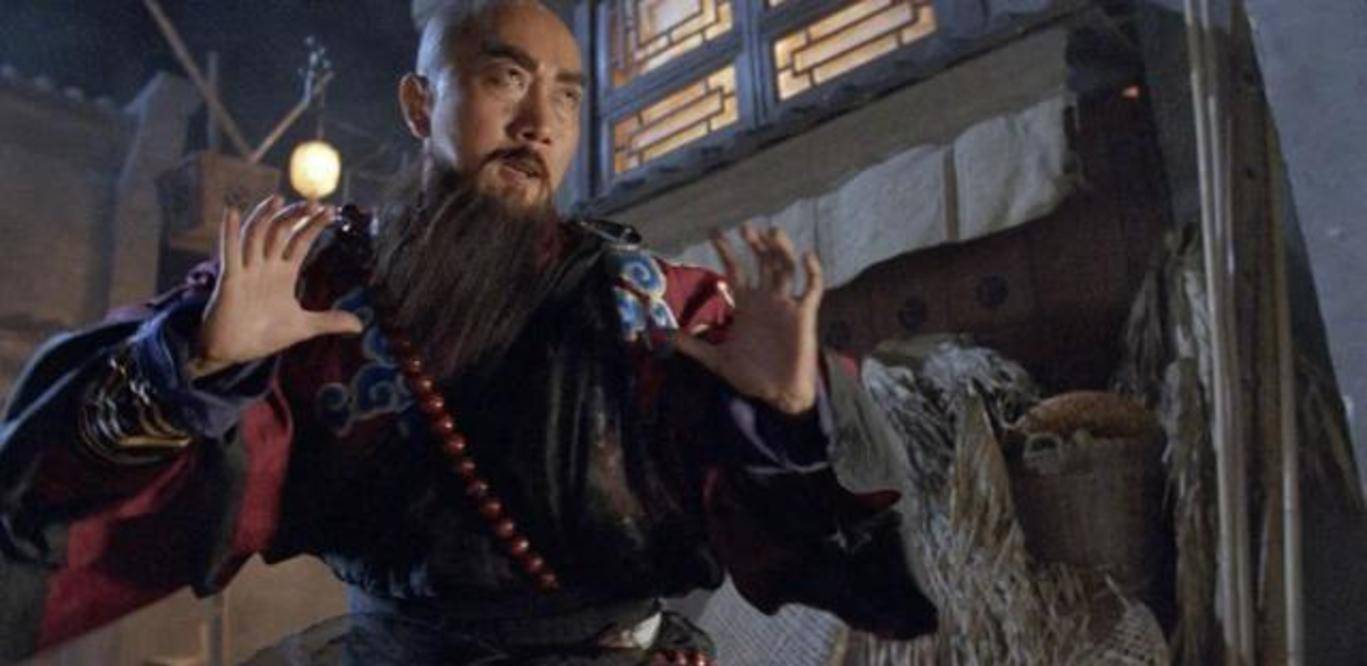 则拔高到了一个逆天的高度;身负少林大力金刚手,流云飞袖,风雷金刚掌