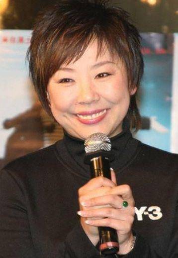 原创被赵本山看中走红,却被相恋十年男友骗财骗色,孩子生父至今是谜