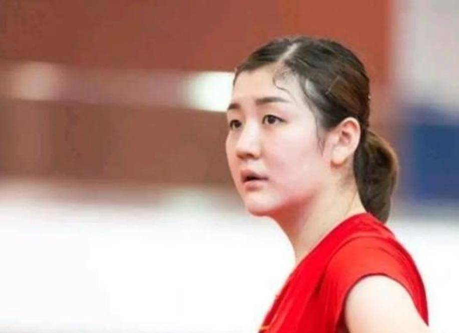 王艺迪意外夺冠,假伊藤美诚屈居亚军,真不知对女乒意味着什么?