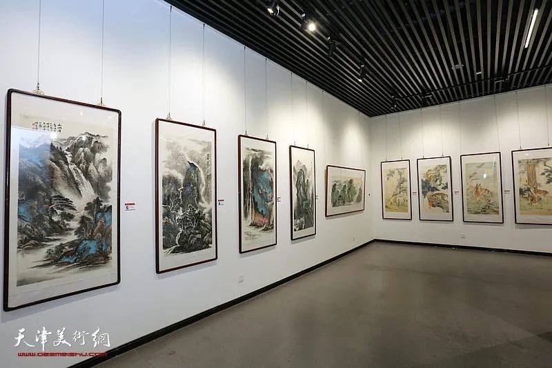 "翰墨情缘——津台两地书画展"在天津画院现代美术馆开幕