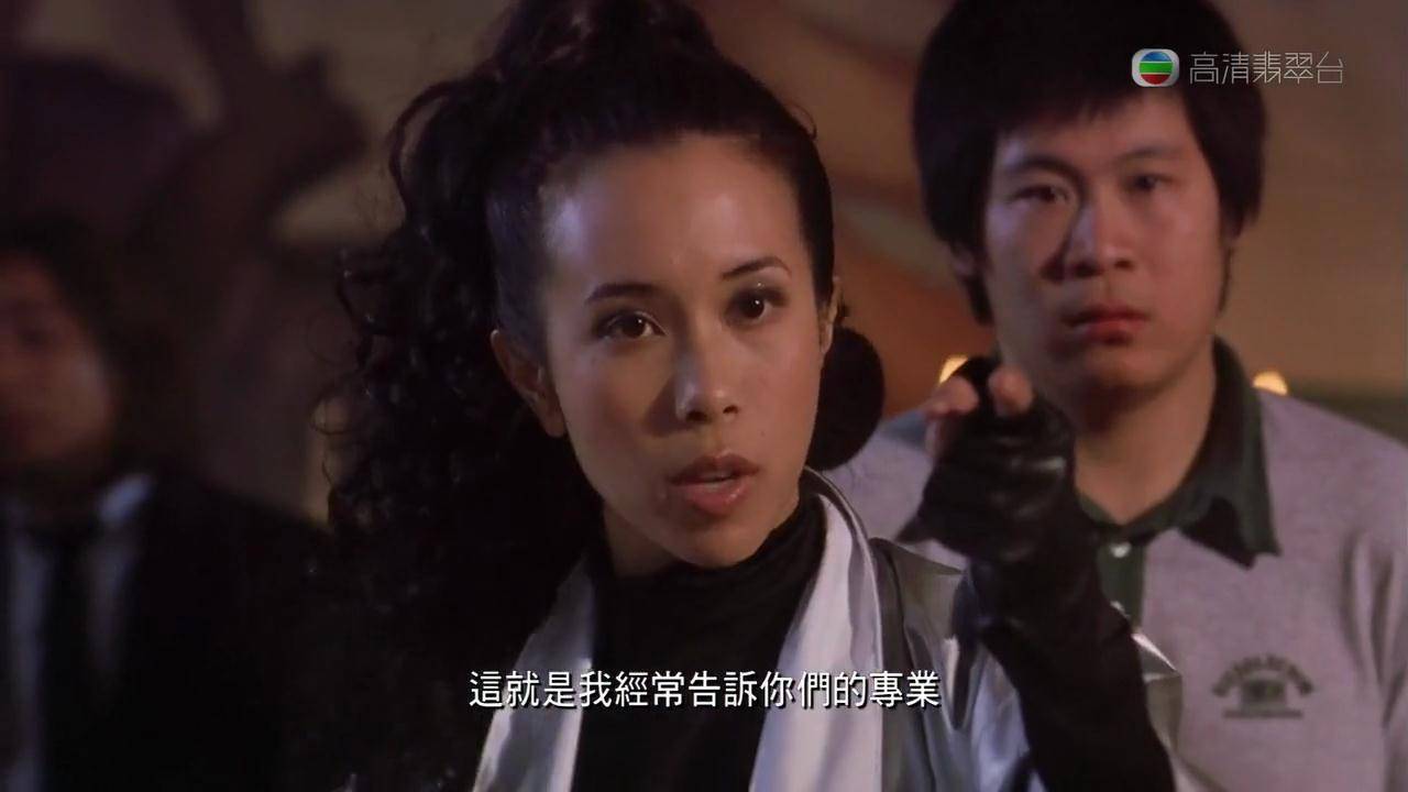 喜剧之王结尾突兀的枪战戏就真的是卧底成功了那么简单吗