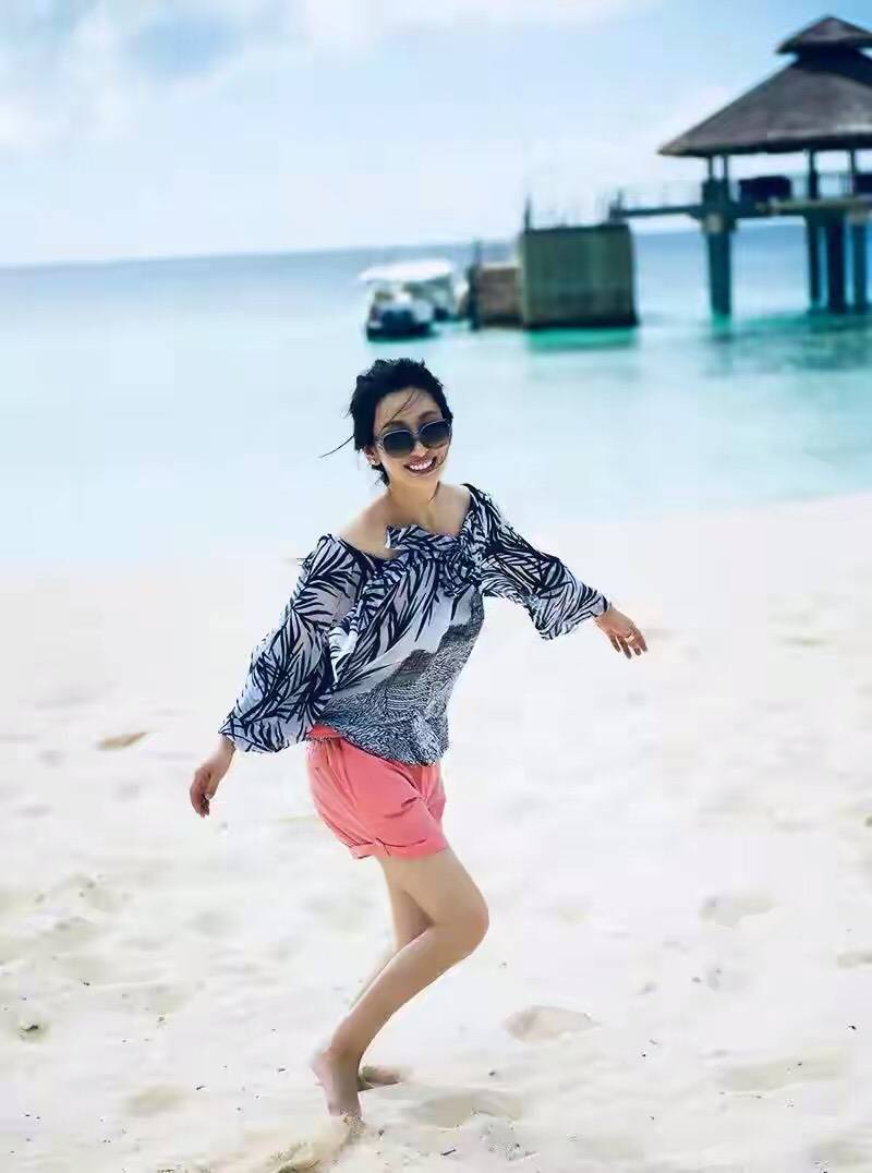 秦海璐白冰薇薇金世佳加盟她们的名字揭秘职场女性的正确打开方式