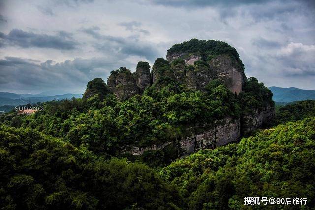 广东也有一"五指山"?外形超像五指,却跟西游记并没关系?