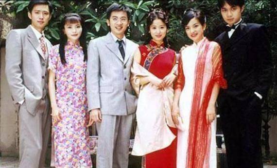 一代"琼瑶女郎"李钰2001年,参演首部电视剧《情深深雨濛濛》, 2002年
