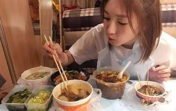 女孩子来月经后就不会再长个了吗？科学搭配饮食,个头也能窜得高