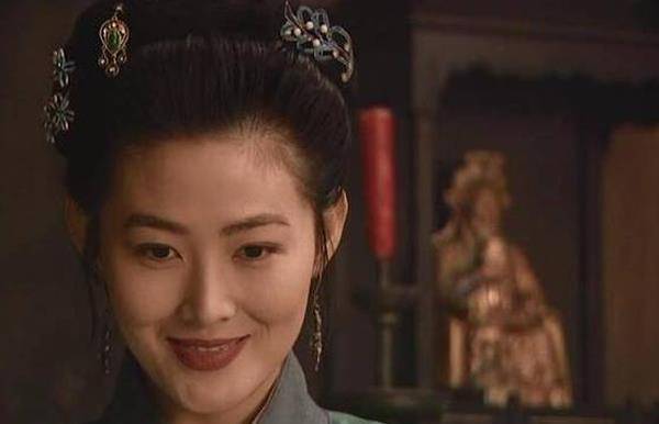 西门庆死后,陈经济想娶潘金莲.如果没有武松杀嫂,他能成功吗?_吴月娘