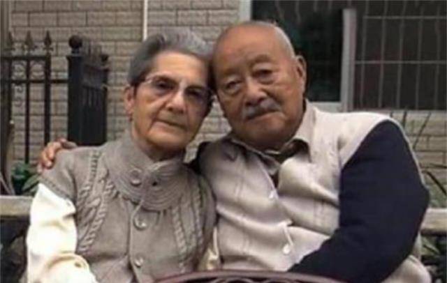 法国老太李丹妮:孤身苦等中国初恋50多年,80岁时两人终成正果