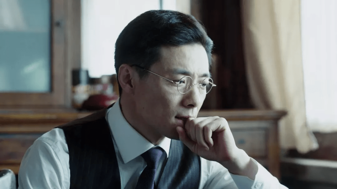 玄敏面对他,还会有着小女人的羞赧.