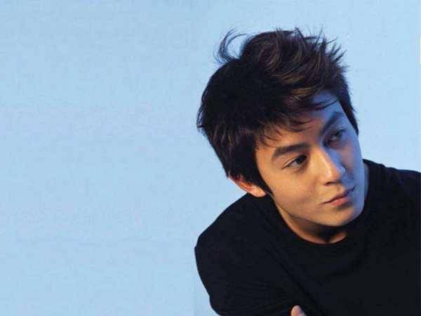 香港10大最帅气的男明星,张国荣居榜首,古天乐和也