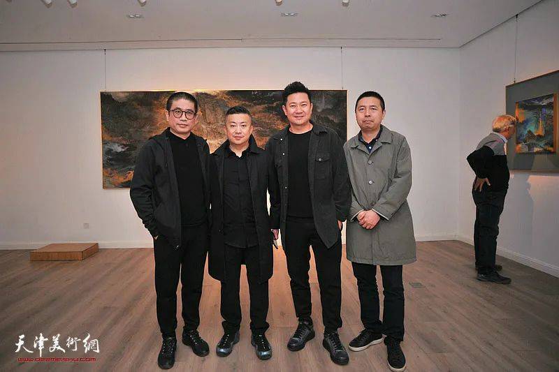 我画的是势其根本是气李博隽绘画作品展在天津开幕