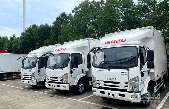 省时省力省钱庆铃五十铃做九州通医药专属运输车