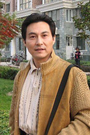 演员杨俊勇早逝,生前至亲接二连三病逝,他的悲情电视剧拍不出
