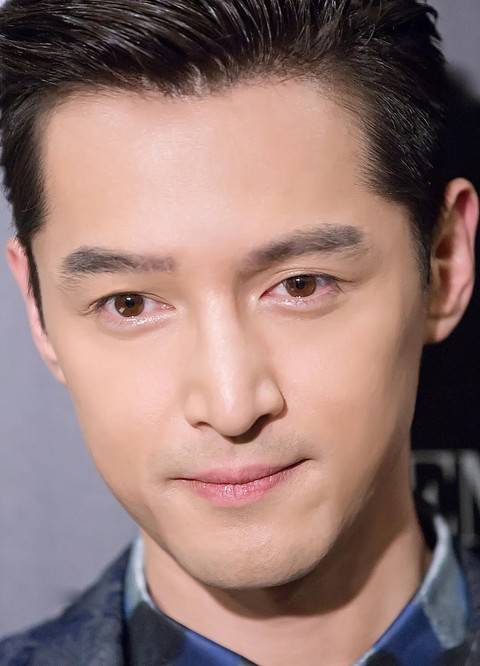 下面这六位有着桃花眼的男明星,不仅是网上的"眼技",更是自带含情脉脉