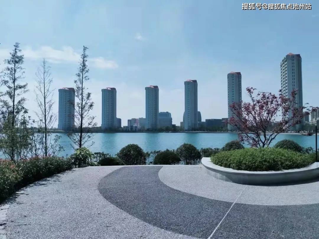 官网兰香湖壹号售楼处电话丨兰香湖壹号售楼处地址售楼中心24小时电话