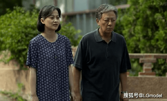 中年之旅,中年不惑,中年也有爱,中年人也有属于自己的精彩.