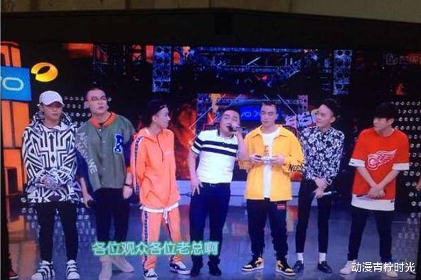 pgone晒近照:不到一米七却拍出两米身高,演唱会开不又