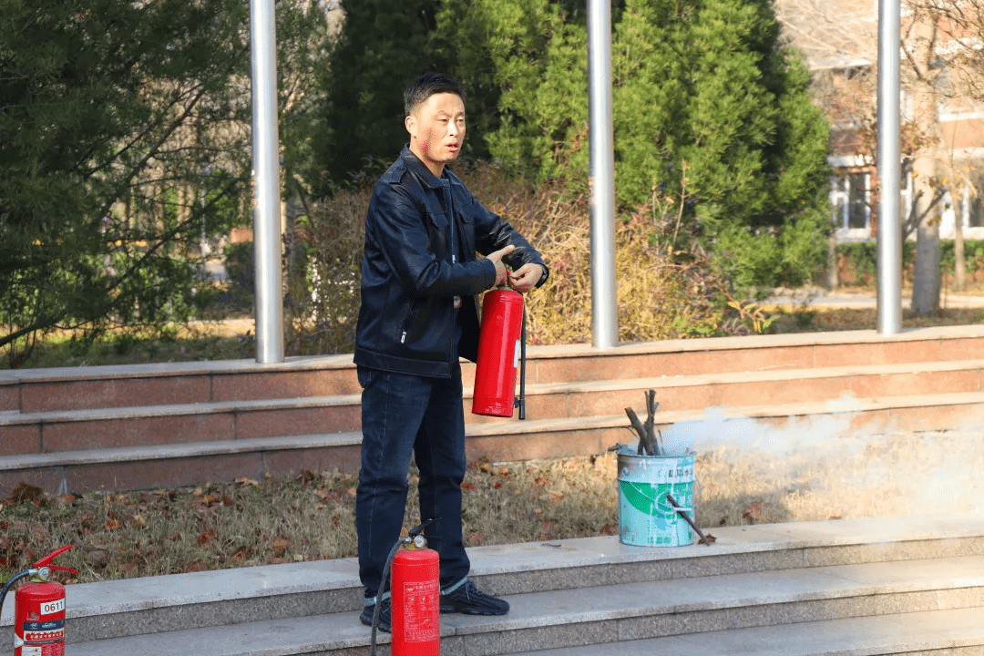 安全演练零距离丨潍坊恒德实验学校开展安全应急疏散演练